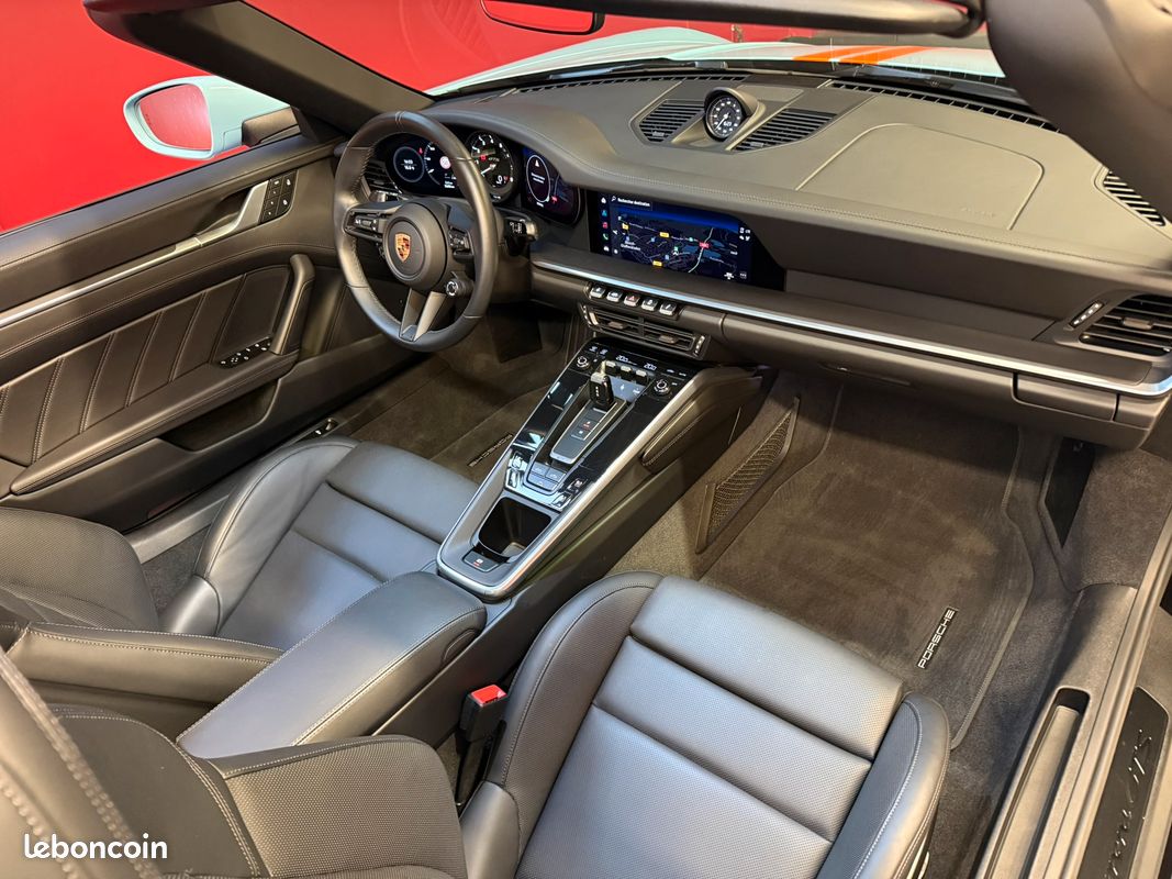 Porsche 911 Cabriolet (992) 3.0 480 Carrera GTS PDK (image 4)