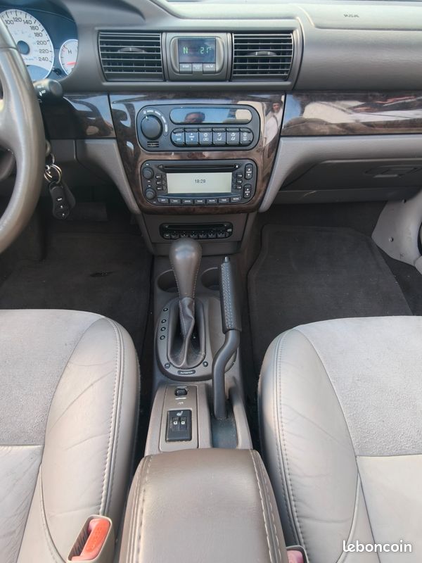 Chrysler sebring cabriolet 2.7 v6 200 ch limited bva / bluetooth (image 19)