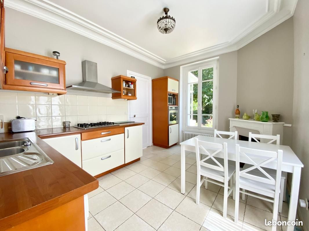 Maison 6 pièces 241 m² (image 10)