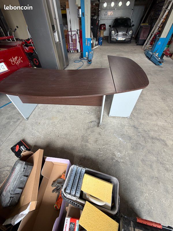 Grand bureau pro école plus chaise cuir offerte (image 1)