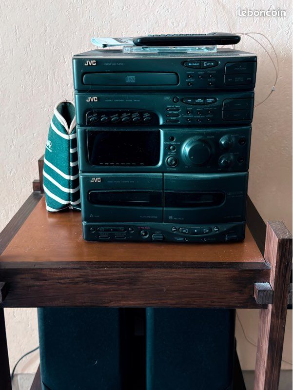 Chaîne hi-fi jvc (image 1)