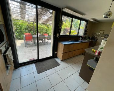 Maison 676 000 € - 245 m²