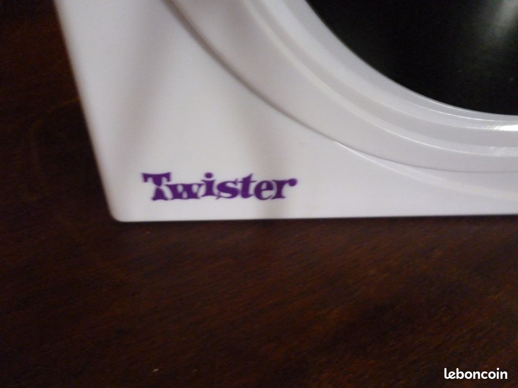 Twister danc hasbrodance (image 3)