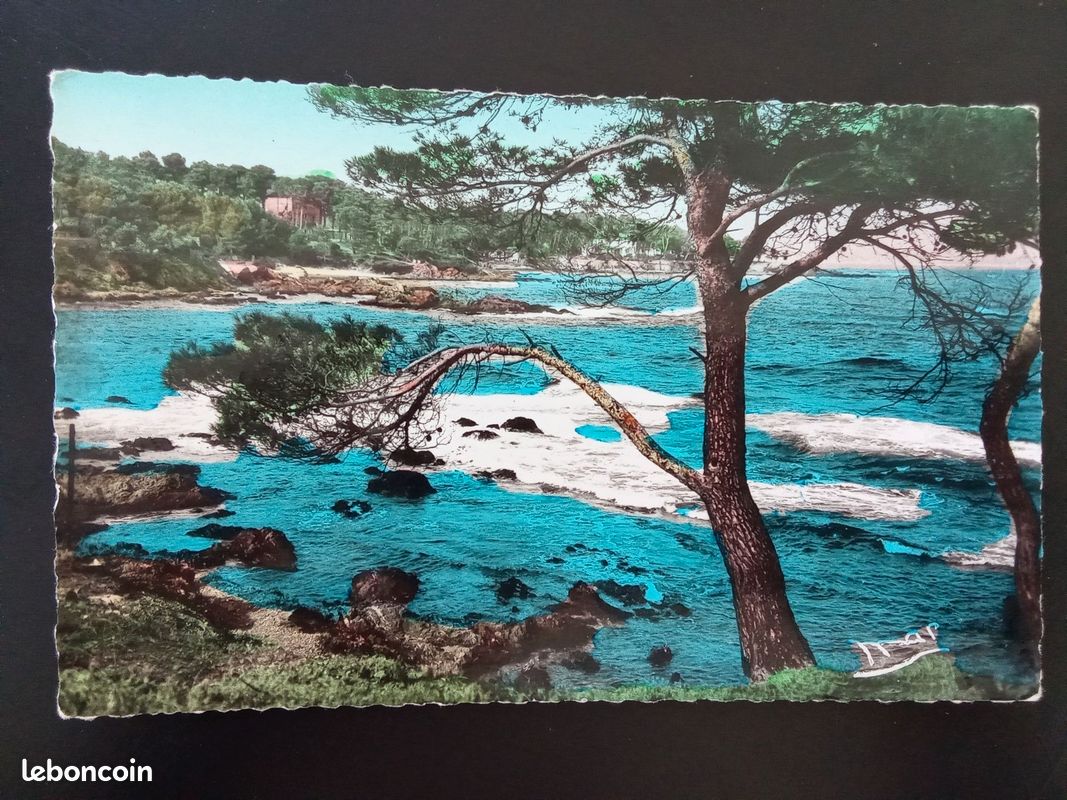 Carte postale ancienne Saint-Aygulf - Bord de mer Côte d'Azur - Éditions MAR 1954 (image 1)