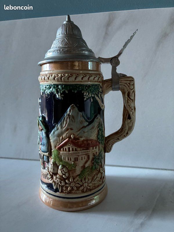 Chope à Bière En Grès émaillé - Scène De Taverne - Vintage Allemagne De L'Ouest