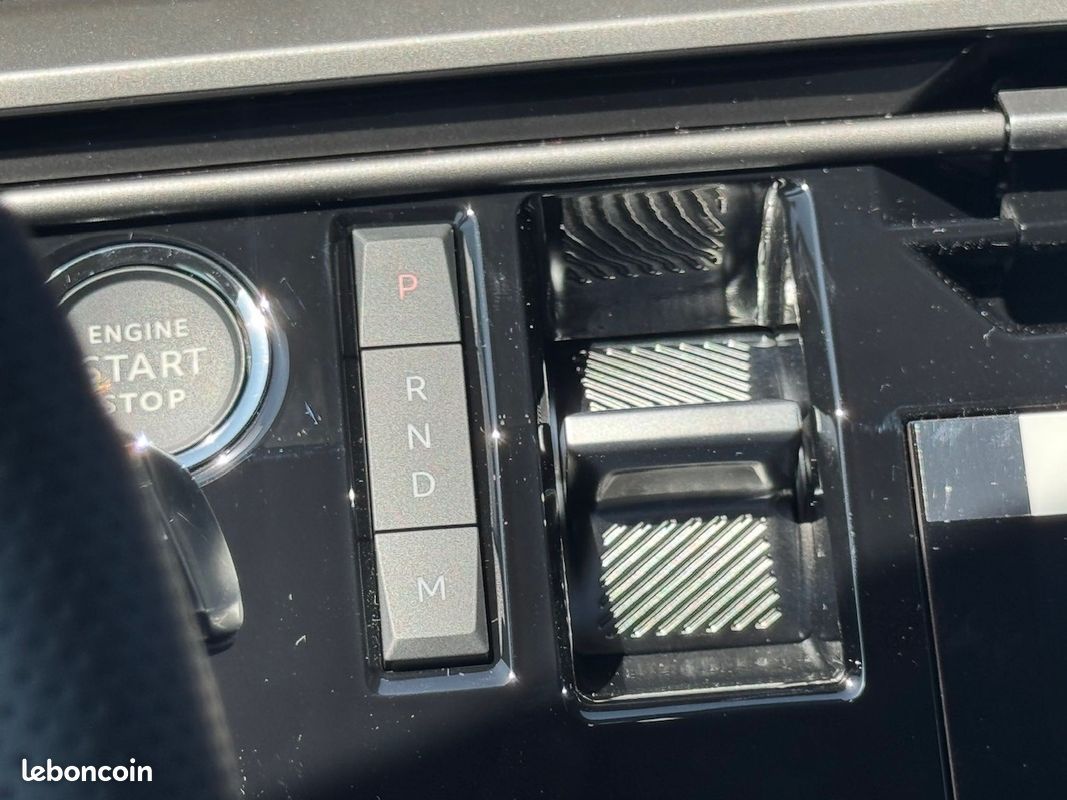 Peugeot 5008 HYBRID 145CH GT E-DCS6 (image 6)