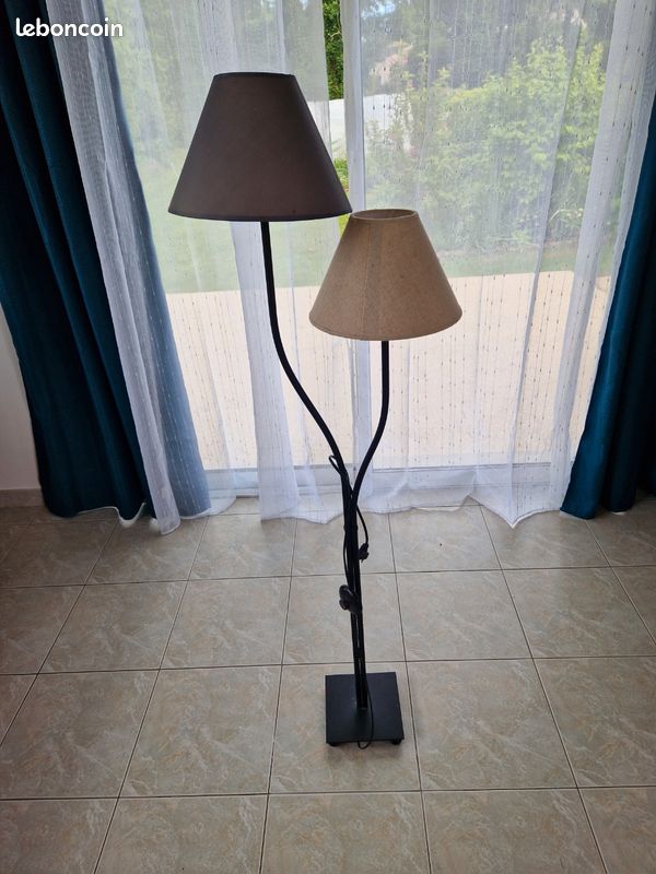 Lampe sur pied double (image 1)