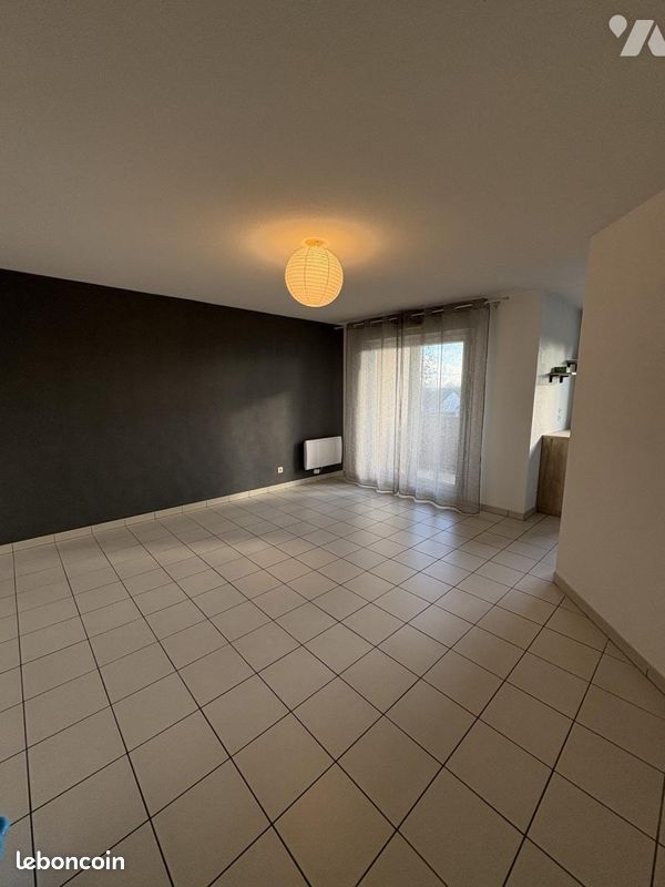 Appartement 2 pièces 47 m² · à Lisieux · 47 m² · 635 €