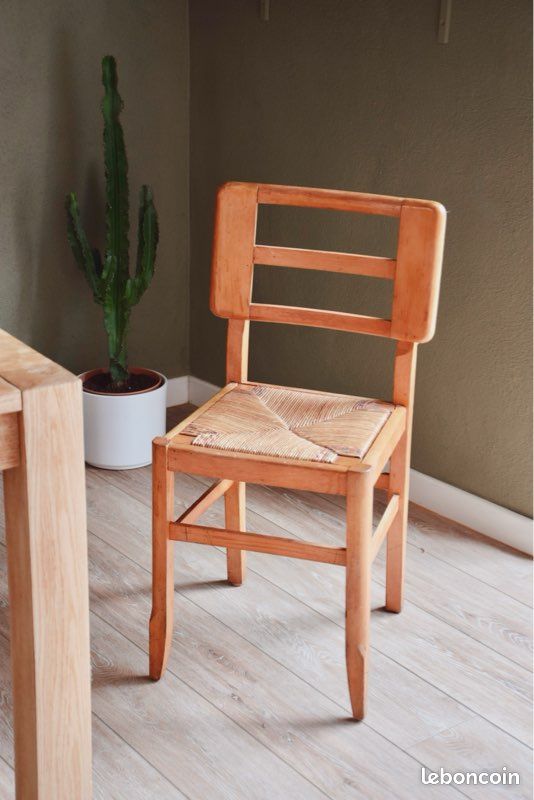 Chaise paillée Pierre Cruege (image 1)