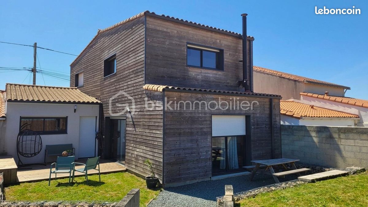 Maison 6 pièces 147 m² · à Vallet · 147 m² · 370 000 €