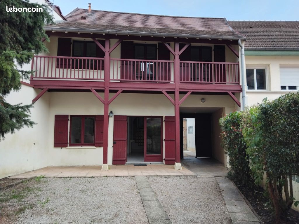 Appartement 4 pièces 76 m² · à Louhans · 76 m² · 776 €/mois