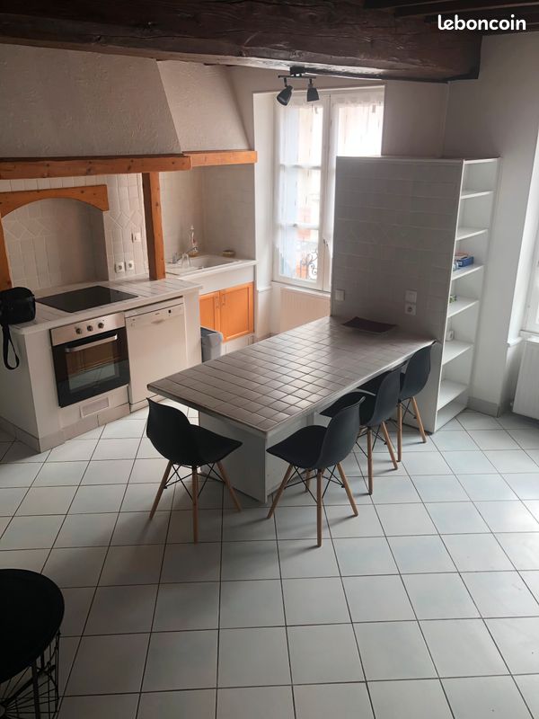 Appartement 2 pièces 40 m² · à Saint-Étienne · 40 m² · 450 €