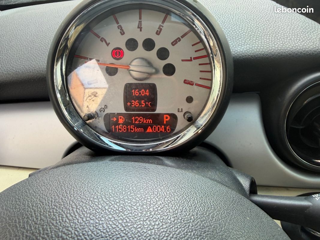 MINI HATCH R56 1.6i - 120 Cooper Pack Chili + Automatique (image 12)