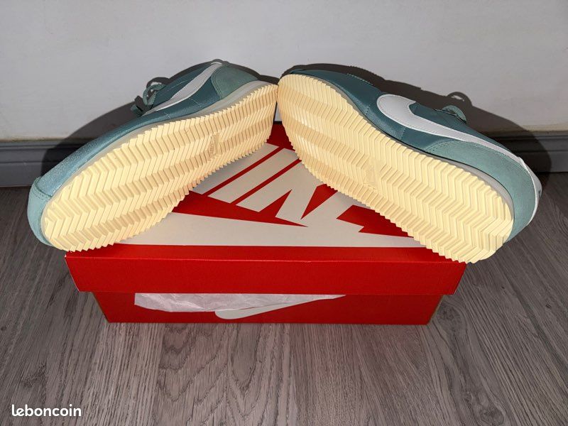 Basket Nike Cortez pointure 40 (image 10)