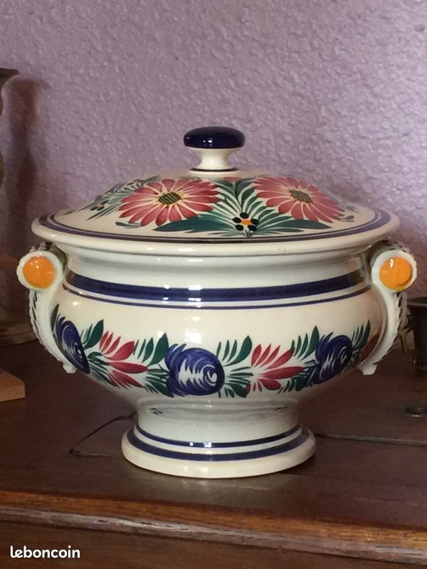 Soupière en faience de Quimper (image 1)