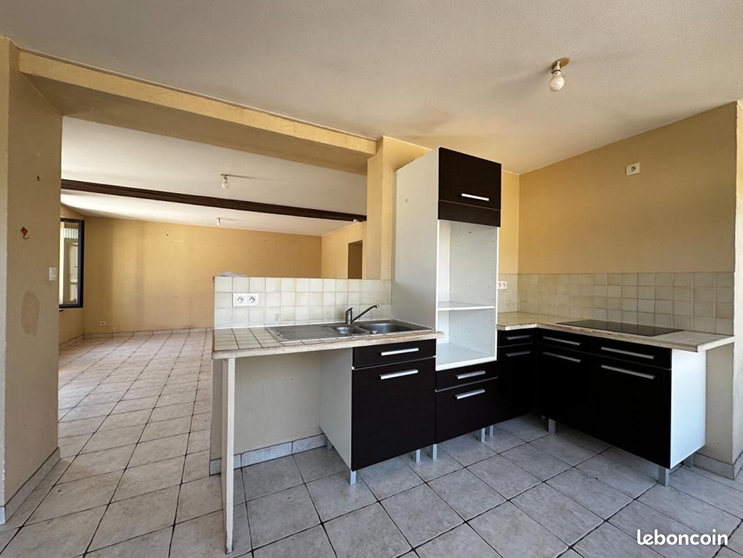 Immeuble 9 pièces 204 m² · à Fontaines-en-Sologne · 204 m² · 171 000 €