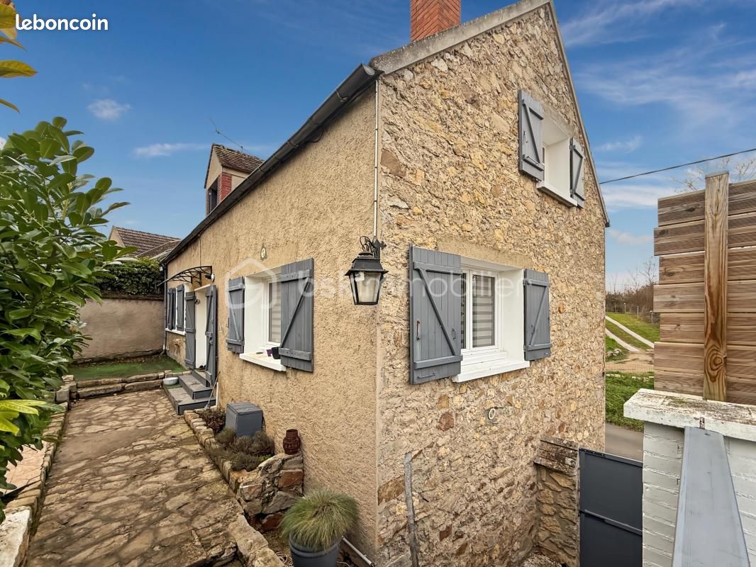 Maison 4 pièces 110 m² · à Champigny · 110 m² · 215 000 €
