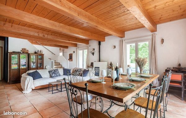Gîte 12 couchages avec piscine et spa à Cabasse (image 6)