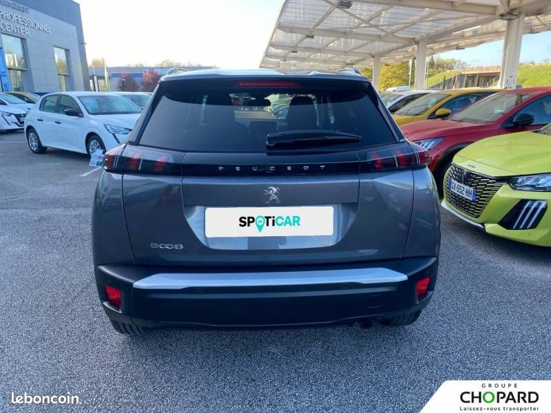 Peugeot 2008 PureTech 100 S&S BVM6 Style (image 5)