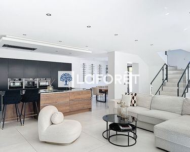 Maison 610 000 € - 158 m²