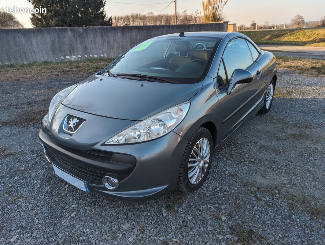 Peugeot 207 CC 1.6 120cv occamobile 64 pau (image 2)