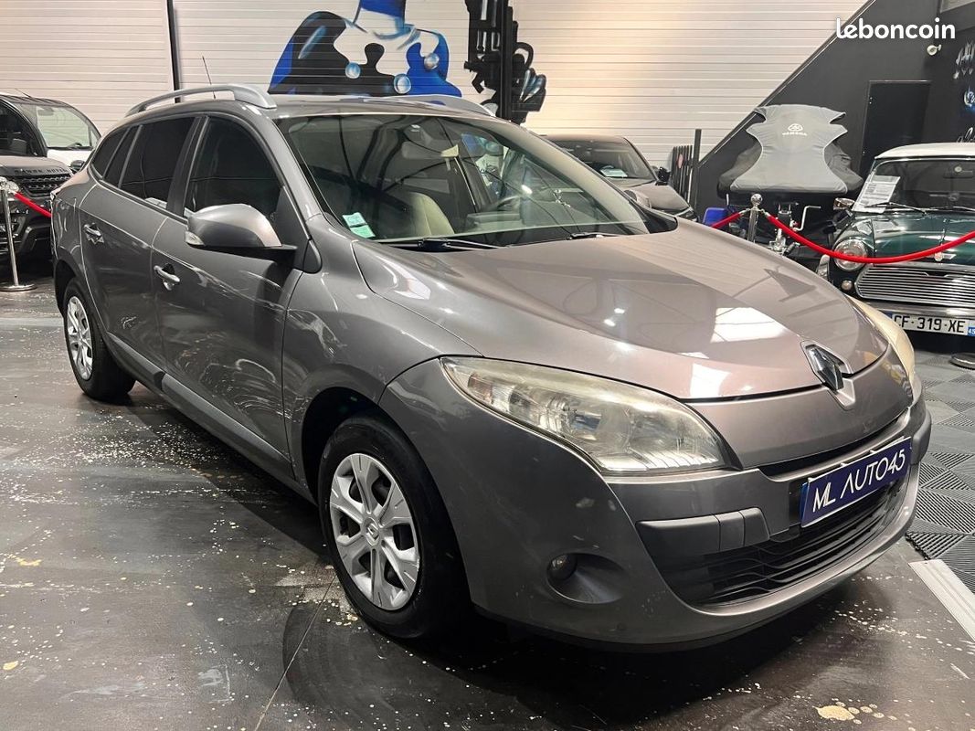 Renault Megane 3 ESTATE 1.5 DCI 90CV 8 (image 4)