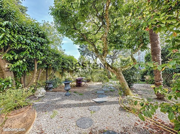 Maison 9 pièces 170 m²