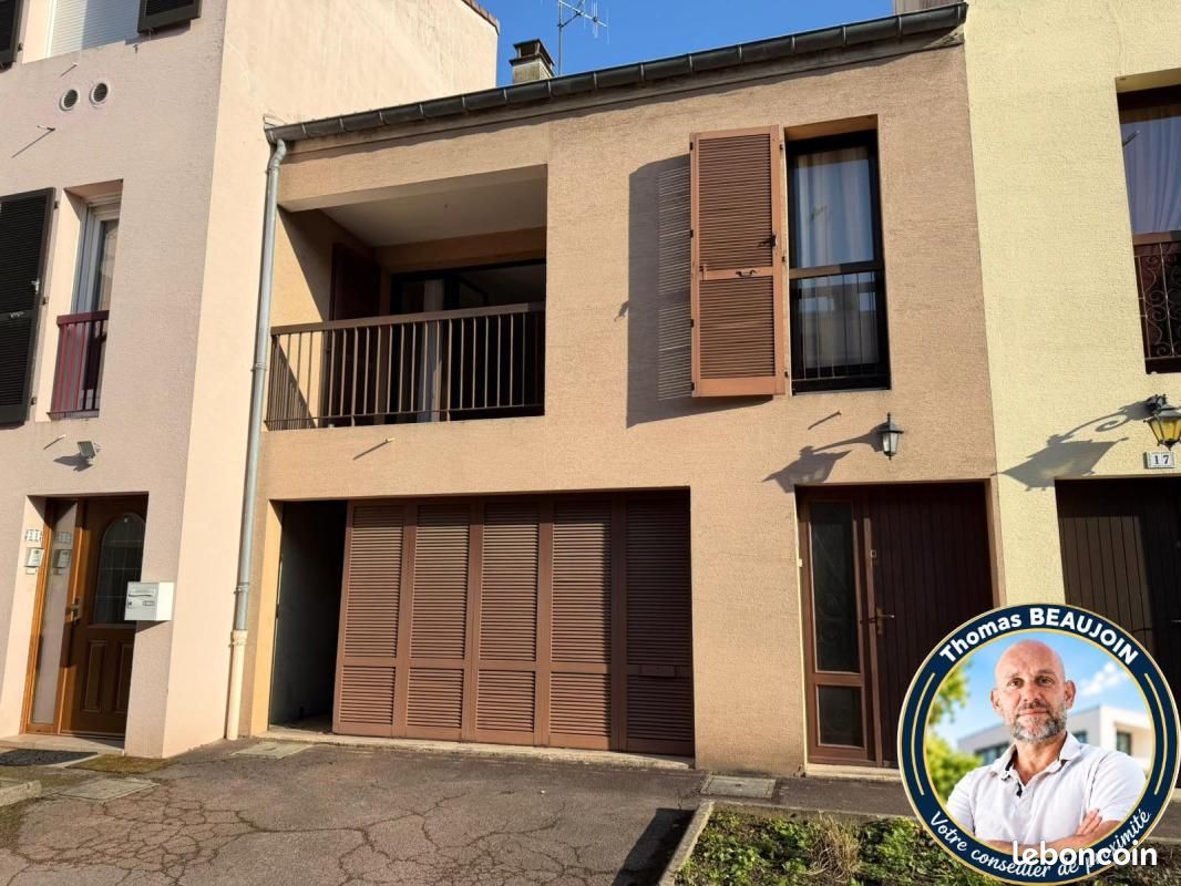 Maison 4 pièces 90 m² · à Vitry-le-François · 90 m² · 90 000 €