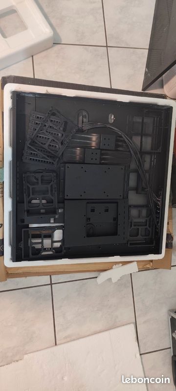 Boîtier PC Thermaltake Core P5 (image 6)