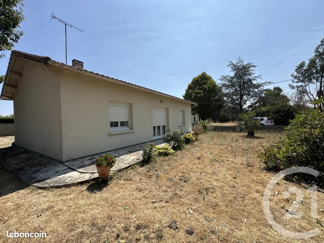 Maison 3 pièces 77 m² · à Les Peintures · 77 m² · 172 000 €