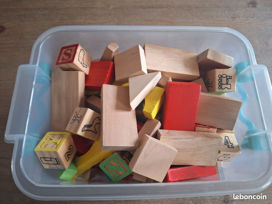 Cubes de construction en bois (image 2)