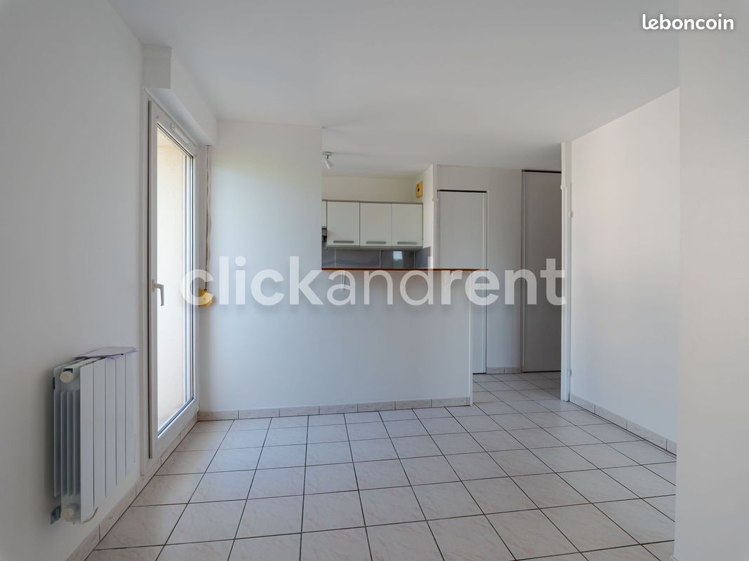 Appartement 2 pièces 33 m² · à Pontault-Combault · 33 m² · 812 €/mois