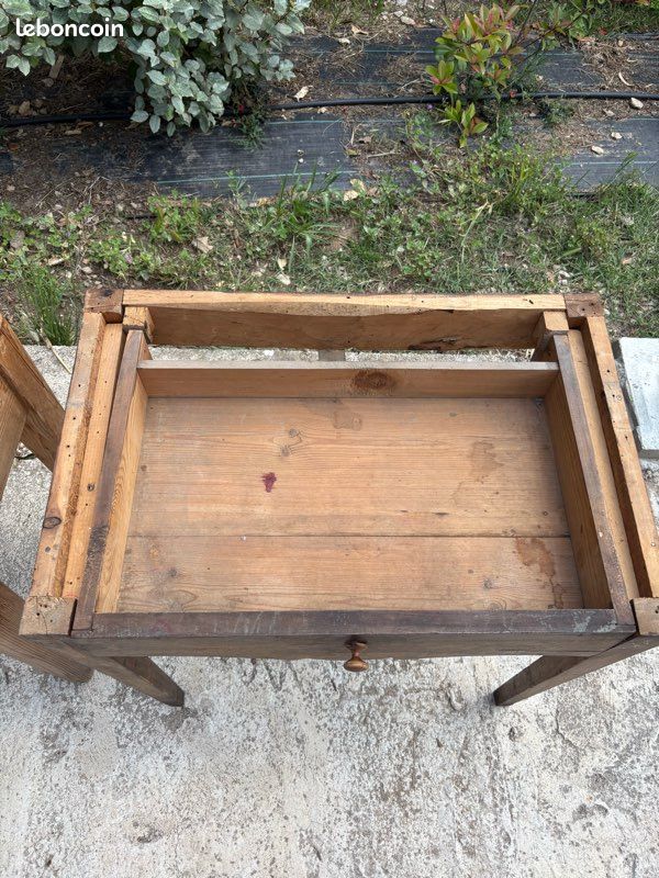 Meuble en bois (console) (image 2)