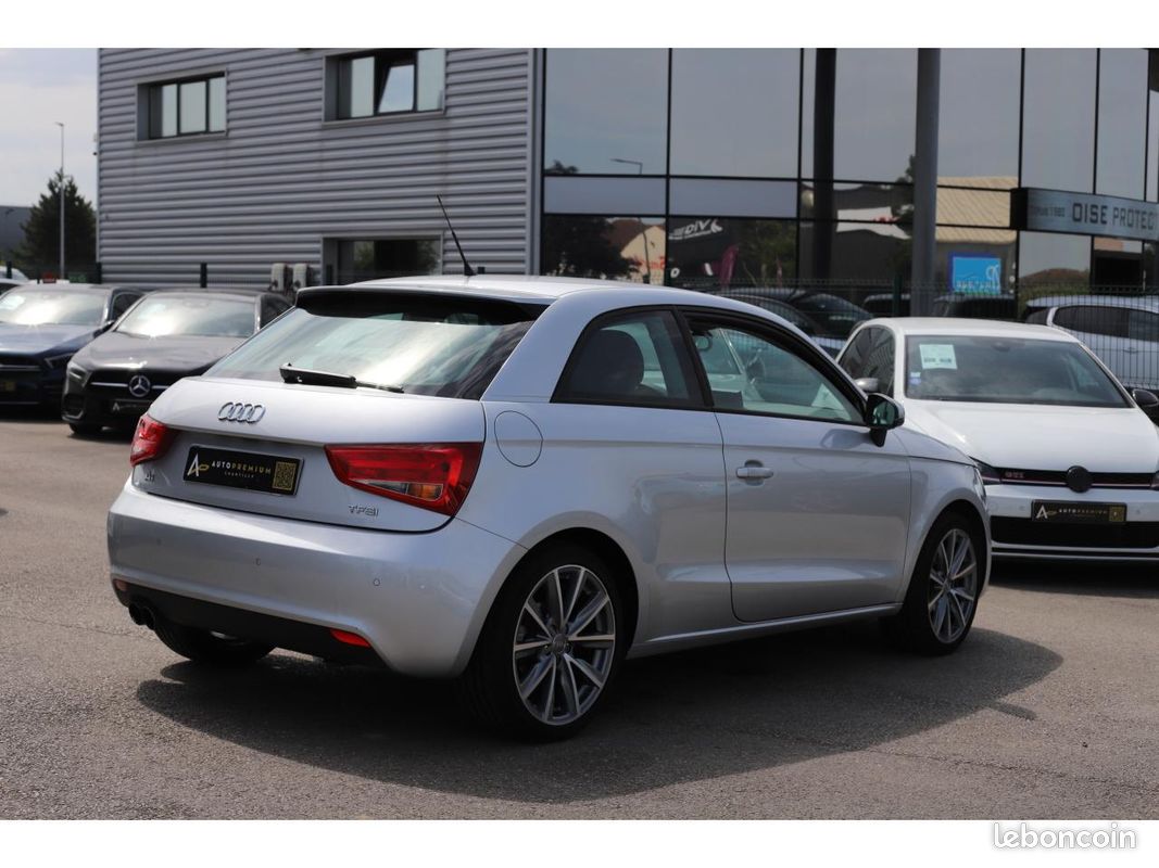 AUDI A1 1.4 TFSI - 122 - BV S-tronic - Start/Stop BERLINE Attraction PHASE 1 (image 7)