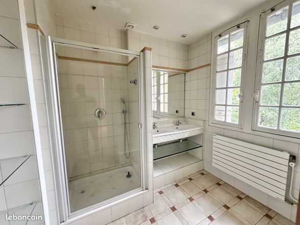 Maison a louer versailles - 8 pièce(s) - 187 m2 - Surfyn