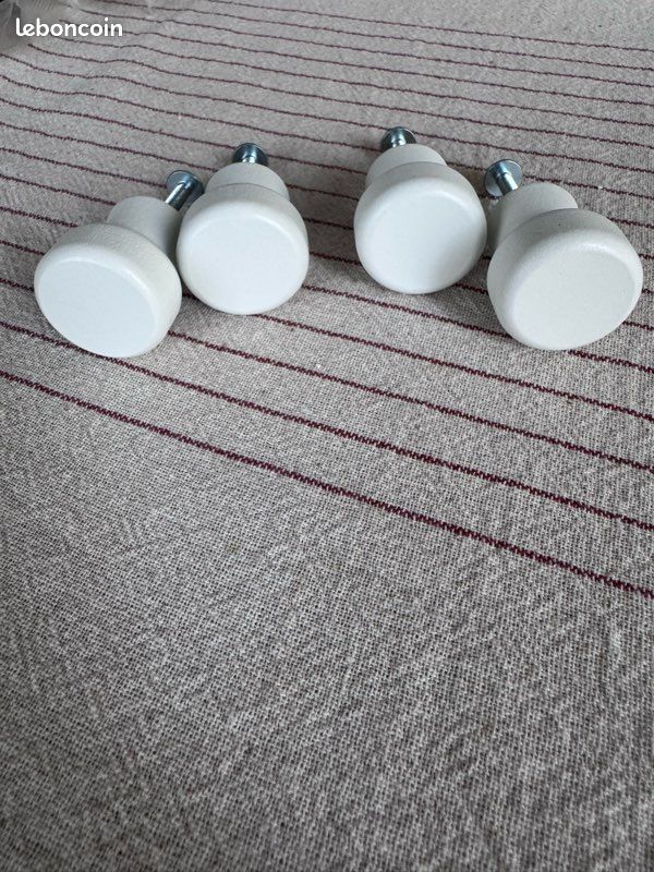Poignée de meuble IKEA (image 1)