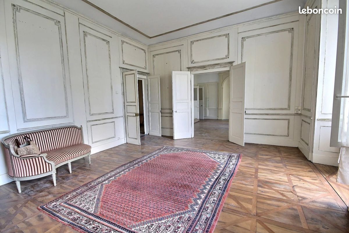 Appartement 4 pièces 98 m² · à Saint-Marcellin · 98 m² · 142 000 €
