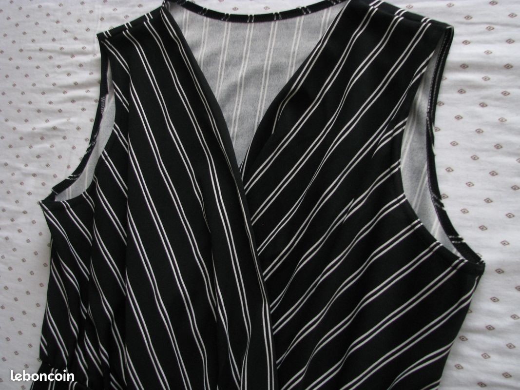 Combinaison Missy Empire – Rayée Noire Et Blanche – Taille 10 – Polyester/Élasthanne