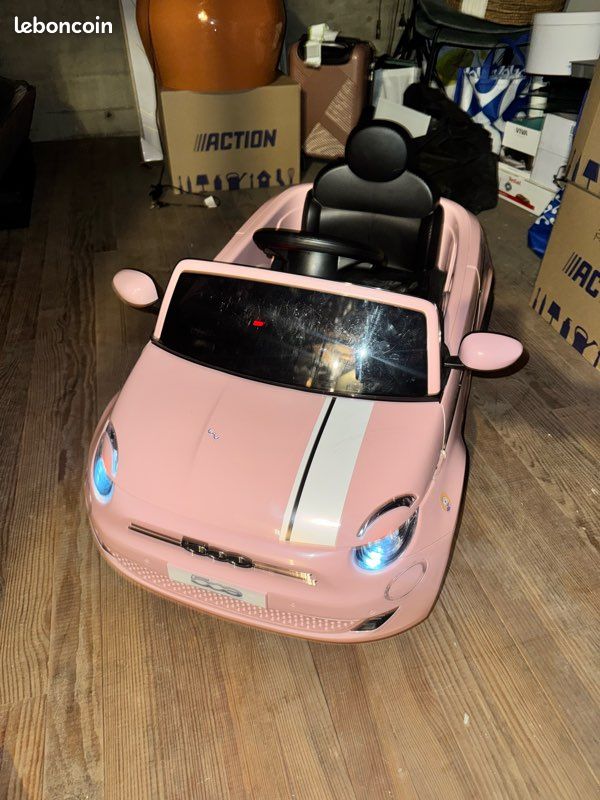 Voiture enfant Fiat (image 2)