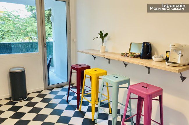 Appartement a louer  - 1 pièce(s) - 90 m2 - Surfyn