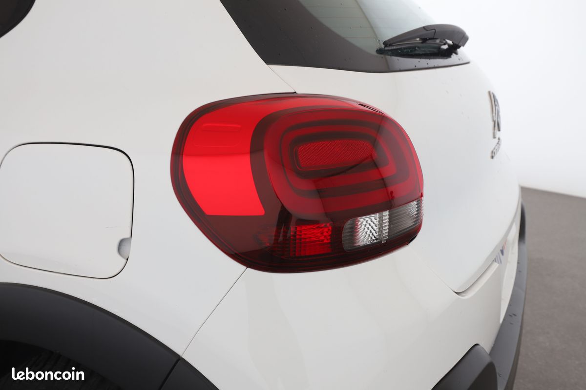 Citroen C3 1.2 PureTech Shine 82 ch (image 26)
