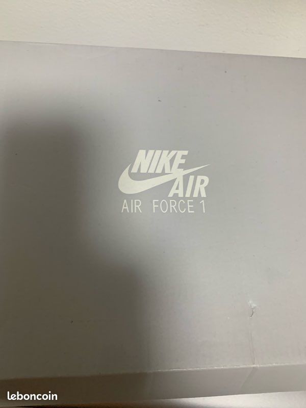 Chaussures NIKE air force 1 (image 2)