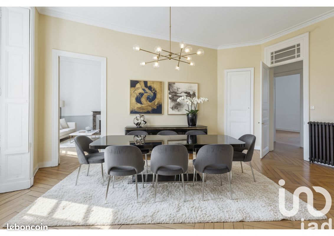 Appartement 5 pièces 140 m²