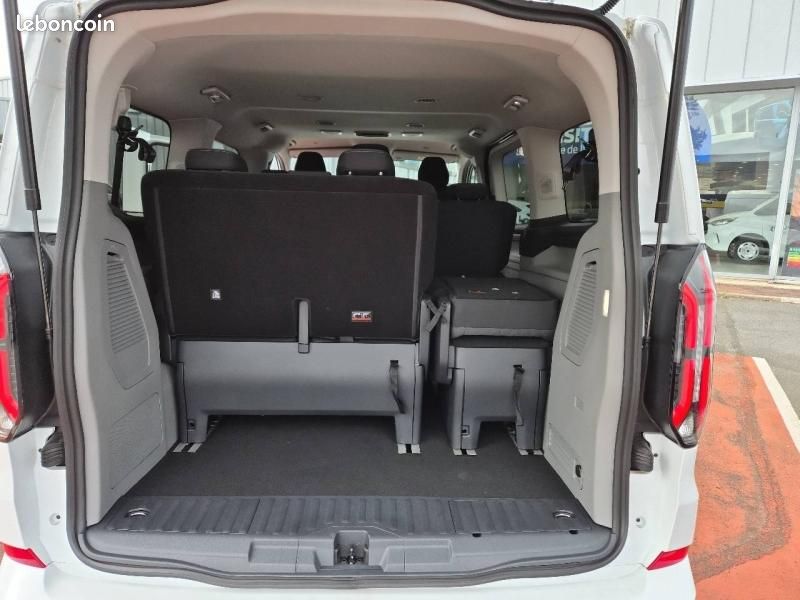 Ford Tourneo Custom 340 L1H1 Electrique 218ch 71kWh Titanium (image 18)