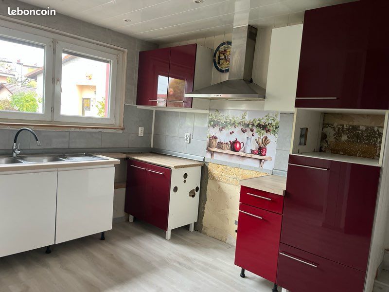 Maison 5 pièces 140 m² · à Delle · 140 m² · 180 000 €