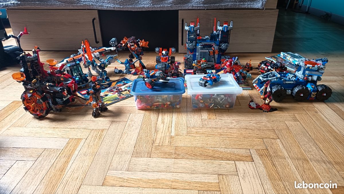 Lot de lego nexo knight (image 1)