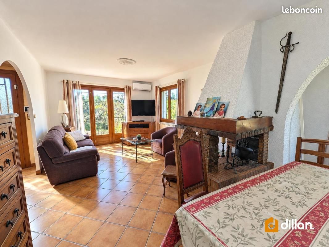 Maison 8 pièces 145 m² · à Toulon · 145 m² · 299 000 €