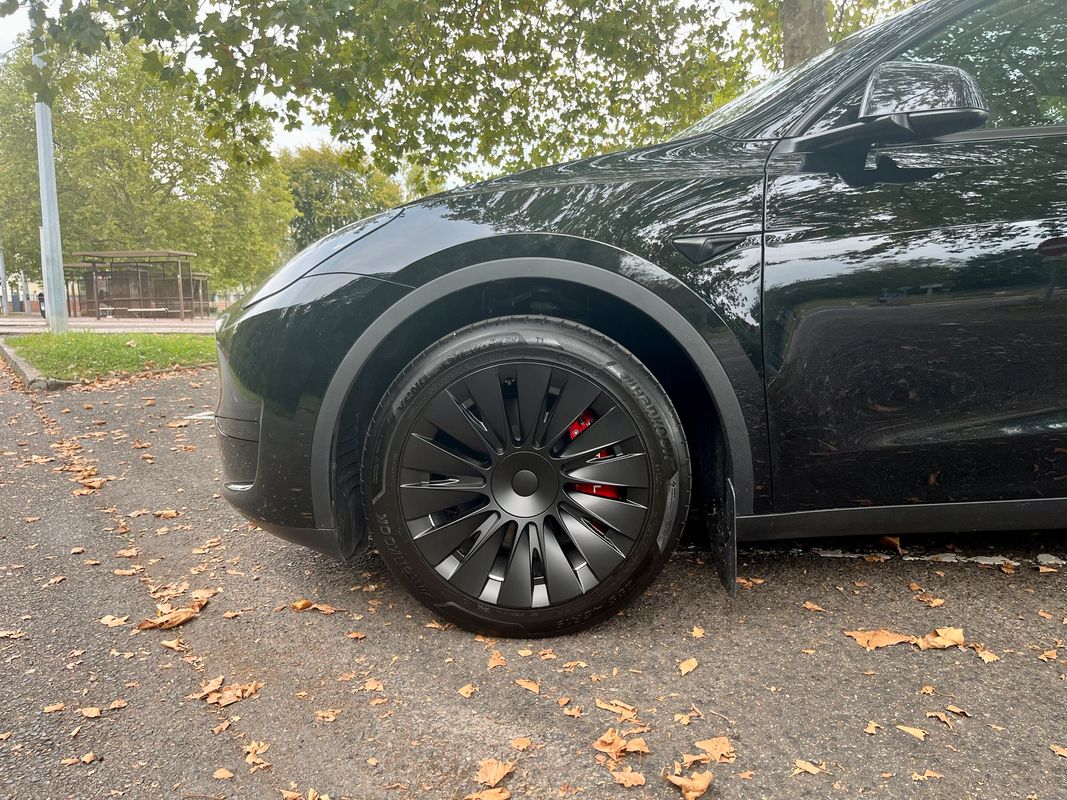 Enjoliveurs Tesla model Y 19 pouces noirs - Équipement auto