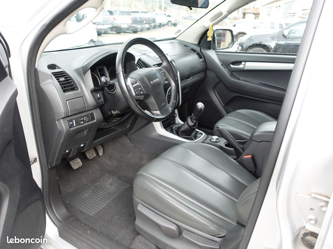 Isuzu d-max 2.5 di solar plus (image 4)