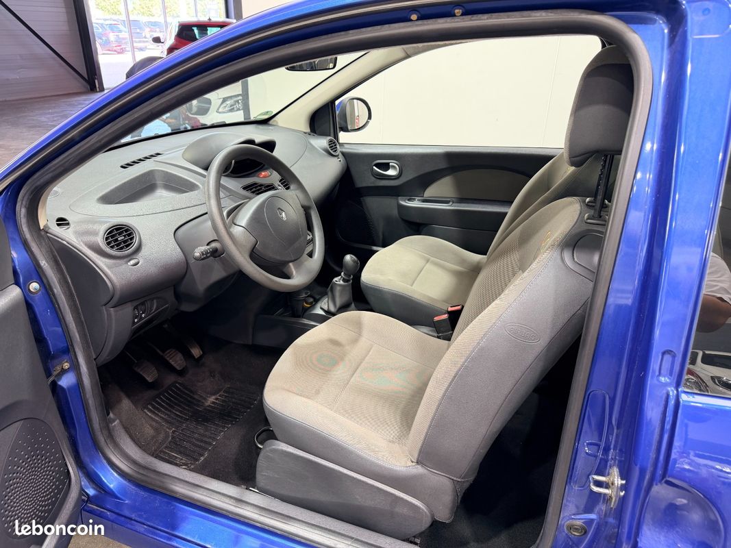 Renault TWINGO II Expression (image 18)